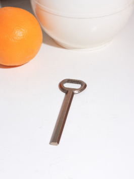Photo of Bender bottle cap opener Hayo Gebauer Studio