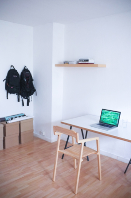 Photo of Frame Chair in front of desk Hayo Gebauer Studio