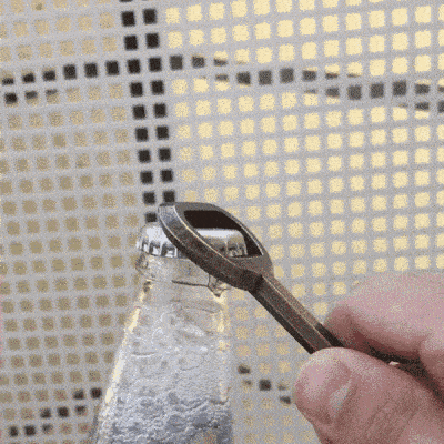 Animation bottlecap opening with Bender Hayo Gebauer Studio