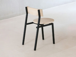 Image linking to Diskus Chair Hayo Gebauer Studio